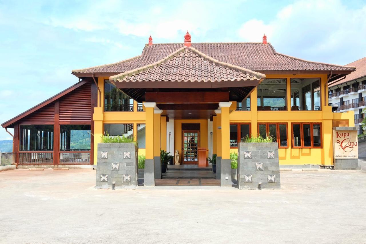 The Grand Hill Resort-Hotel ปุนจัก ภายนอก รูปภาพ