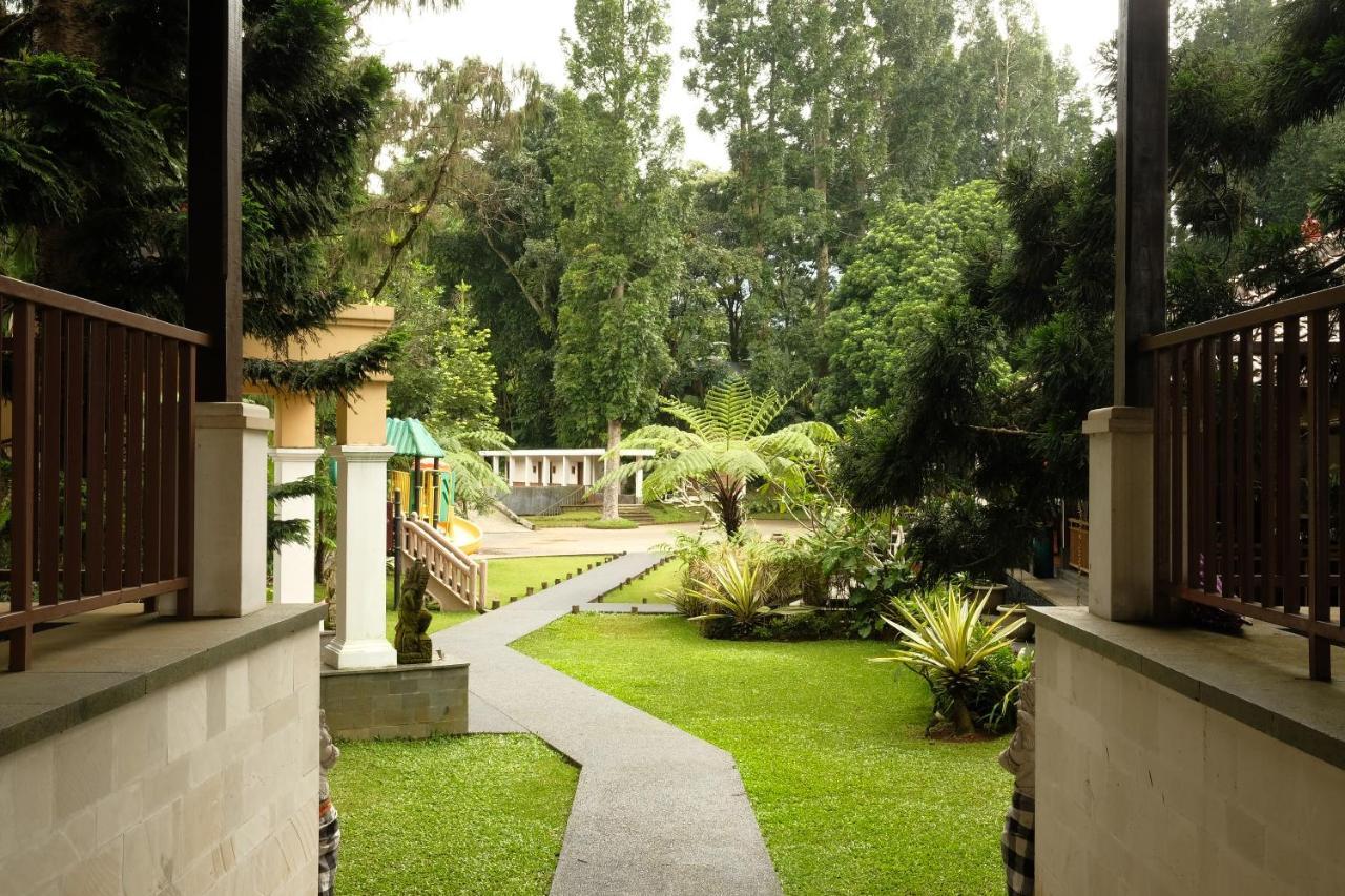 The Grand Hill Resort-Hotel ปุนจัก ภายนอก รูปภาพ